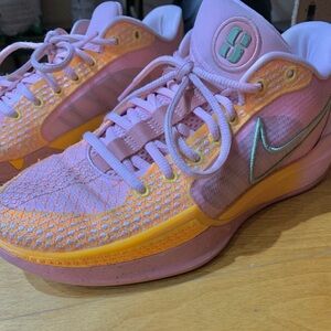 Nike “Sabrina 1” Sabrina Ionescu shoe